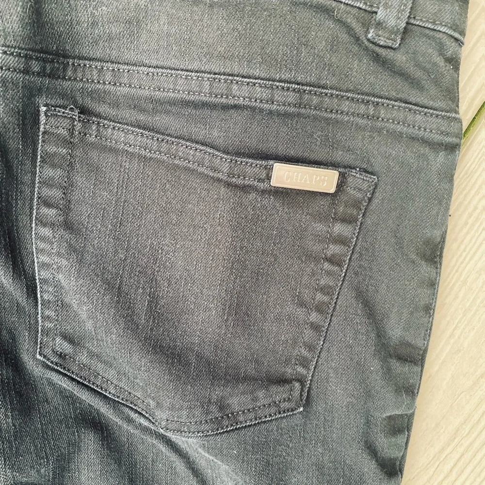 CHAPS - Woman’s black denim straight leg high rise jeans, Size: 12P